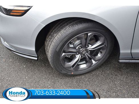 New 2026 Honda Accord Hybrid EX-L image 33
