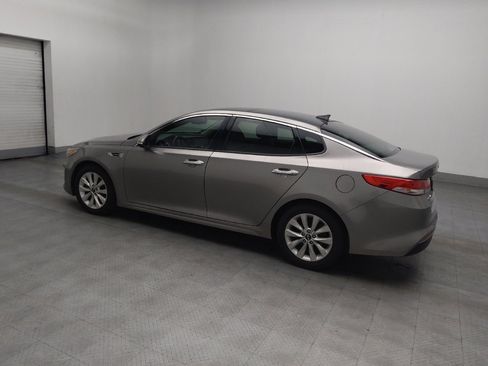 Used 2018 Kia Optima EX w/ Premium Package image 3