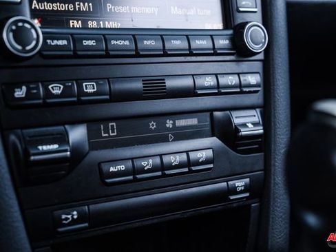 Used 2011 Porsche 911 Carrera image 14