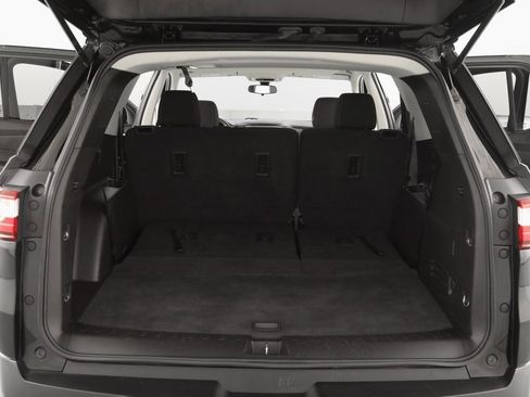 Used 2019 Chevrolet Traverse LS image 16