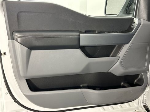 Used 2023 Ford F150 XLT image 33