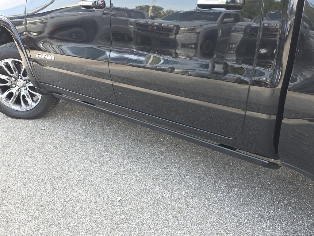 Used 2022 RAM 1500 Laramie w/ Laramie Southwest Edition AWD/4WD image 33