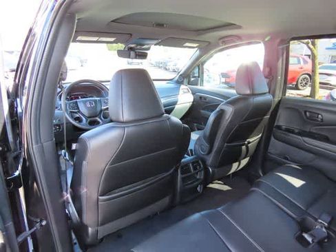 Certified 2023 Honda Passport EX-L image 14