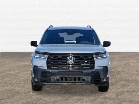 New 2026 Honda Pilot Black Edition image 9