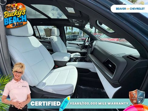 Used 2026 Chevrolet Suburban Premier w/ Sun And Tow Package RWD image 23