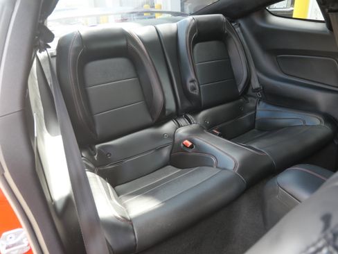 Used 2020 Ford Mustang GT Premium w/ Performance Package - Level 2 image 10