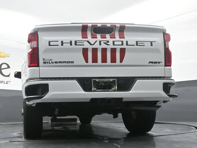New 2026 Chevrolet Silverado 1500 RST w/ LPO, Dark Essentials Package AWD/4WD image 32