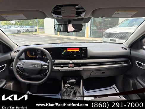 New 2026 Kia K4 FWD image 22