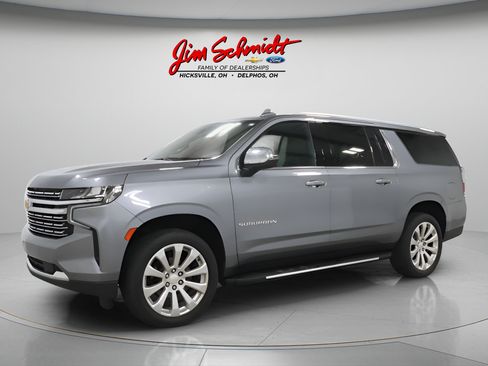 Used 2021 Chevrolet Suburban Premier AWD/4WD image 2