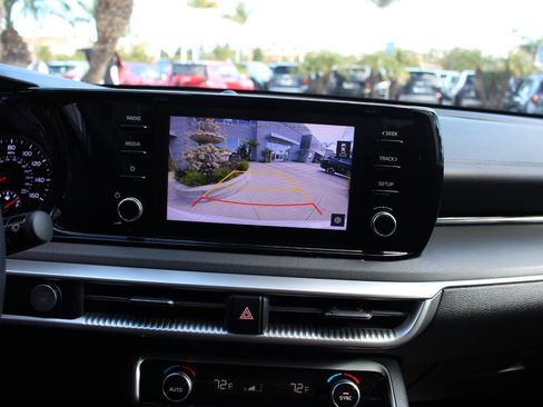 Used 2023 Kia K5 LXS image 25