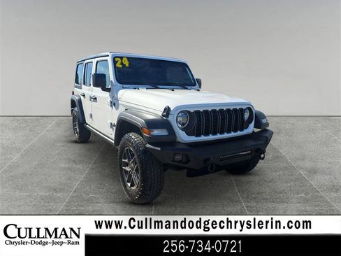Used 2024 Jeep Wrangler Sport S image 1