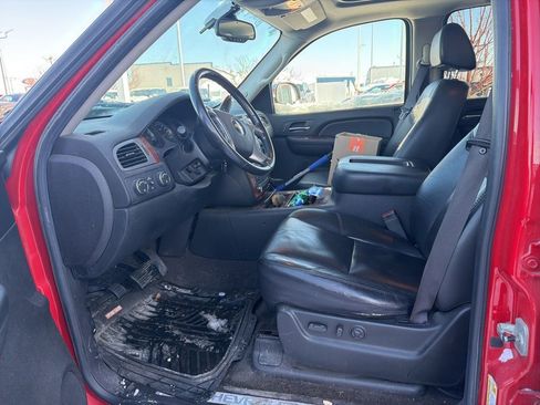 Used 2009 Chevrolet Avalanche LTZ image 18