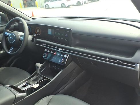 New 2025 Hyundai Santa Cruz SEL image 19