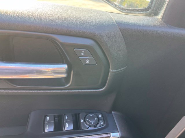 Used 2021 Chevrolet Silverado 1500 LT w/ LPO, Dark Essentials Package RWD image 13