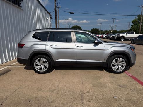 Used 2021 Volkswagen Atlas SE FWD image 8
