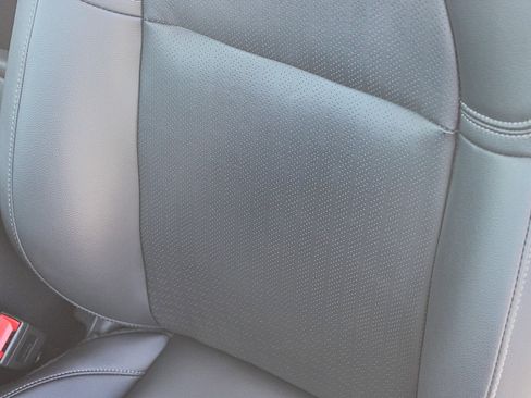 Used 2024 Honda Civic EX-L image 23