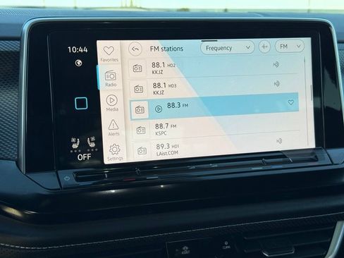 New 2026 Volkswagen Atlas Cross Sport SEL Premium R-Line AWD/4WD image 24