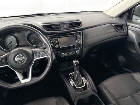 Used 2017 Nissan Rogue SL w/ SL Premium Package image 35