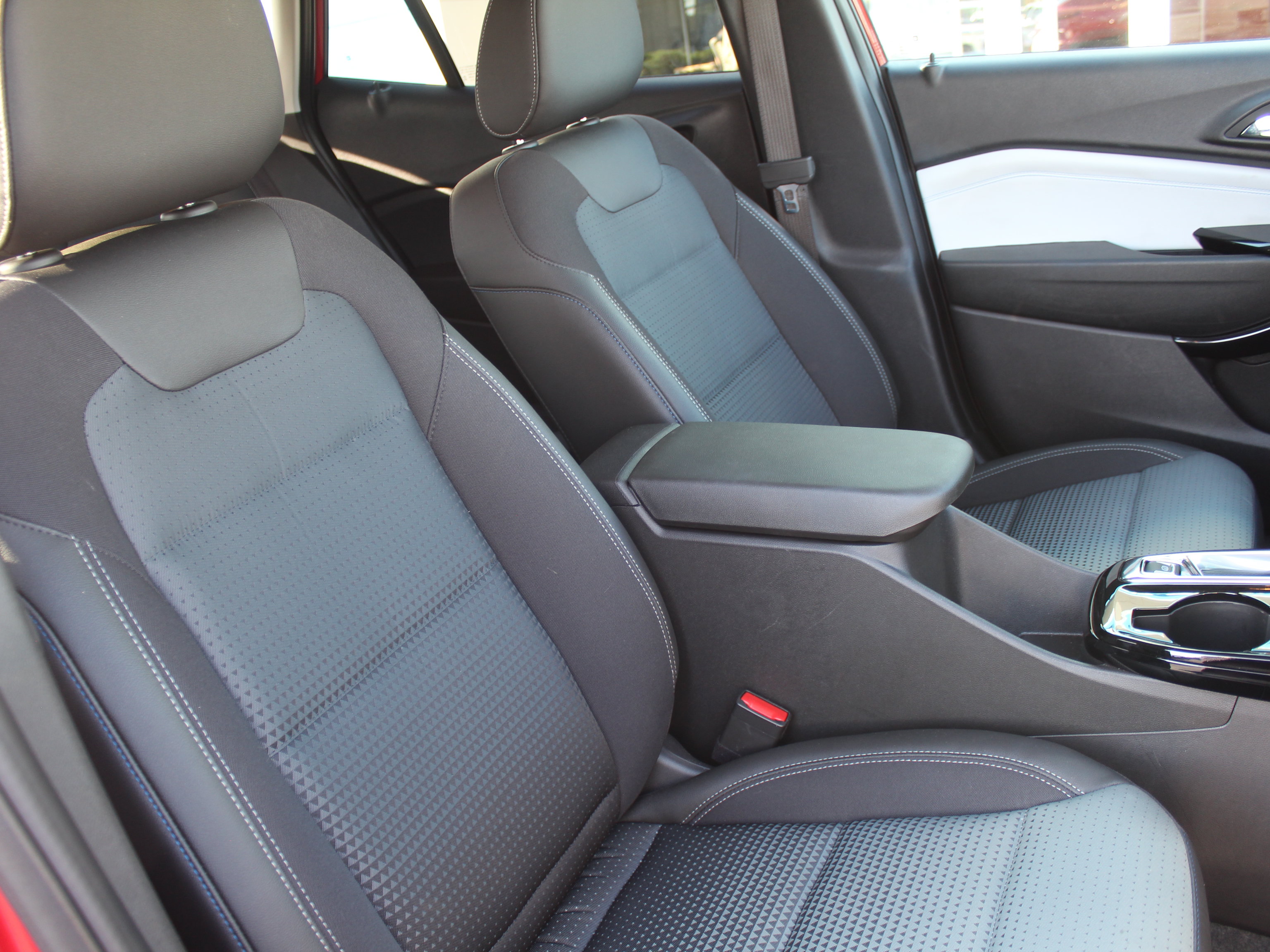 New 2026 Chevrolet Trax LT FWD image 22