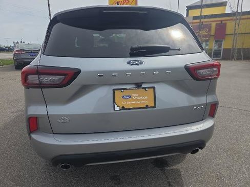 Certified 2024 Ford Escape ST-Line AWD/4WD image 7