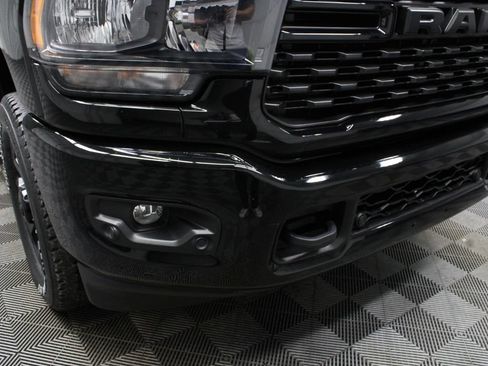 Used 2024 RAM 2500 Big Horn w/ Night Edition AWD/4WD image 48
