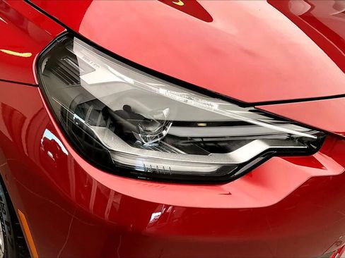 Used 2025 BMW 230i Coupe w/ Convenience Package image 27