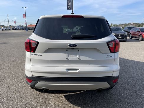 Used 2019 Ford Escape SE AWD/4WD image 5