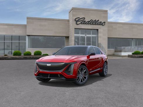 New 2026 Cadillac Lyriq V w/ LPO, Floor Liner Package image 8