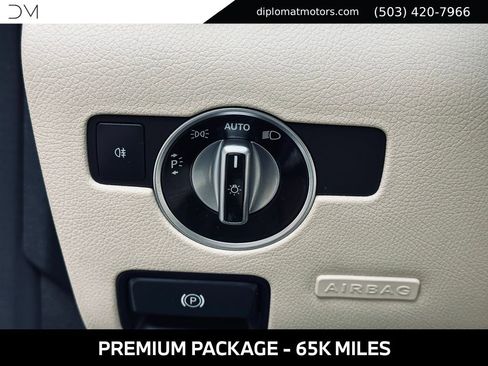 Used 2014 Mercedes-Benz SLK 250 image 25
