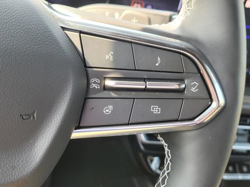 Used 2026 Chevrolet Traverse High Country AWD/4WD image 32