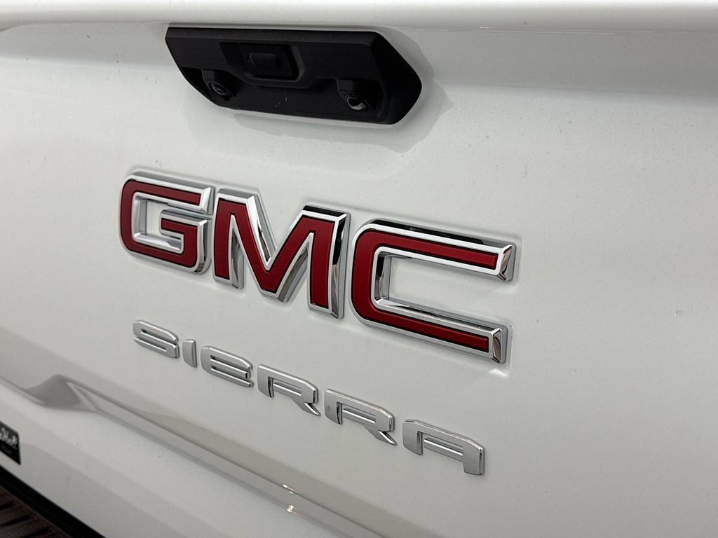 New 2026 GMC Sierra 1500 SLE w/ Preferred Package RWD image 18
