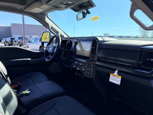 New 2026 Ford F250 Lariat w/ Lariat Premium Package image 21