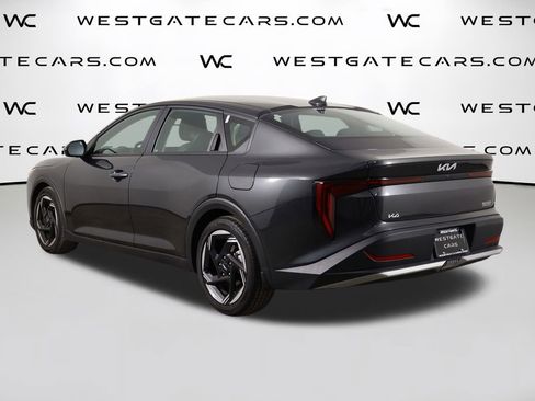 Used 2025 Kia K4 EX image 42