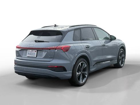 Certified 2025 Audi Q4 e-tron Premium w/ Convenience Package image 5