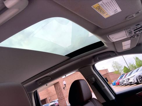 Used 2024 Acura MDX FWD w/ Technology Package image 14