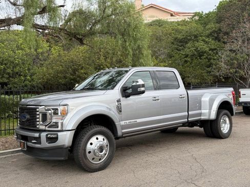 Used 2021 Ford F450 Platinum w/ FX4 Off-Road Package image 1