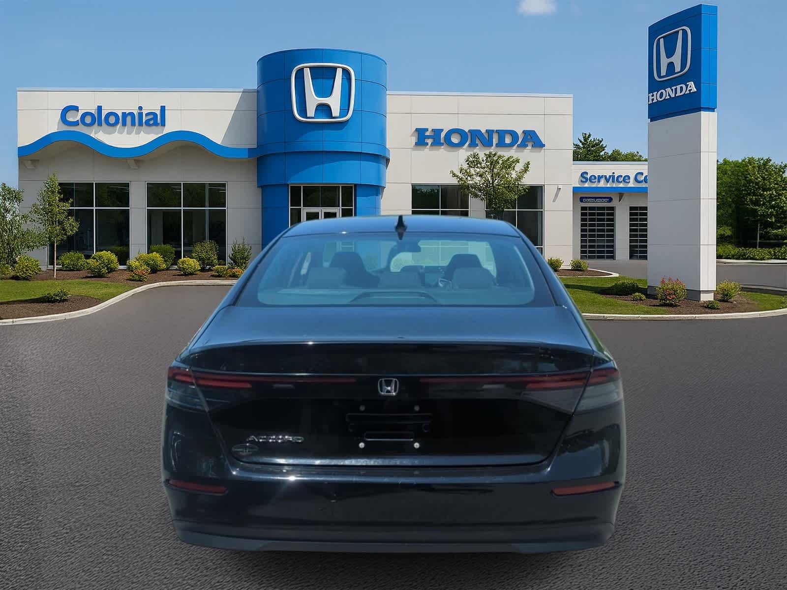 Used 2023 Honda Accord EX image 5