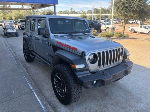 Used 2021 Jeep Wrangler Unlimited Sport image 4