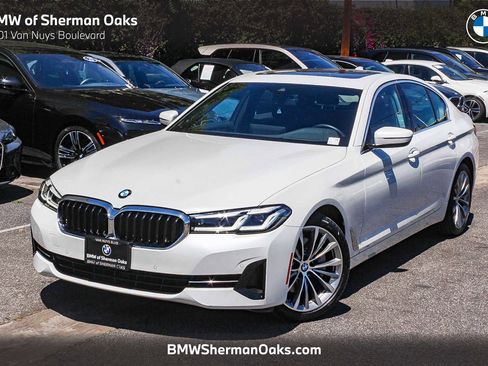 Certified 2023 BMW 530i w/ Convenience Package RWD image 1