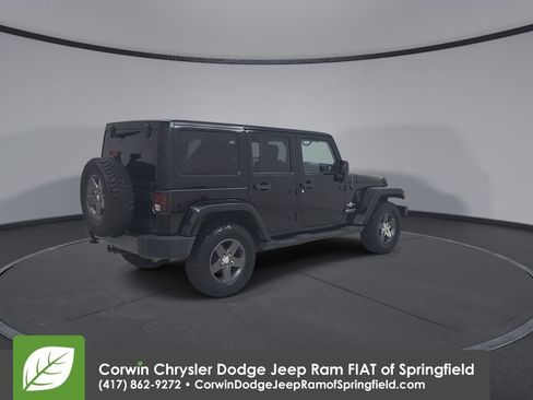 Used 2011 Jeep Wrangler Unlimited Sport w/ Connectivity Group AWD/4WD image 15