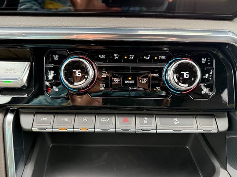 New 2026 GMC Sierra 1500 Denali w/ Denali Reserve Package image 15