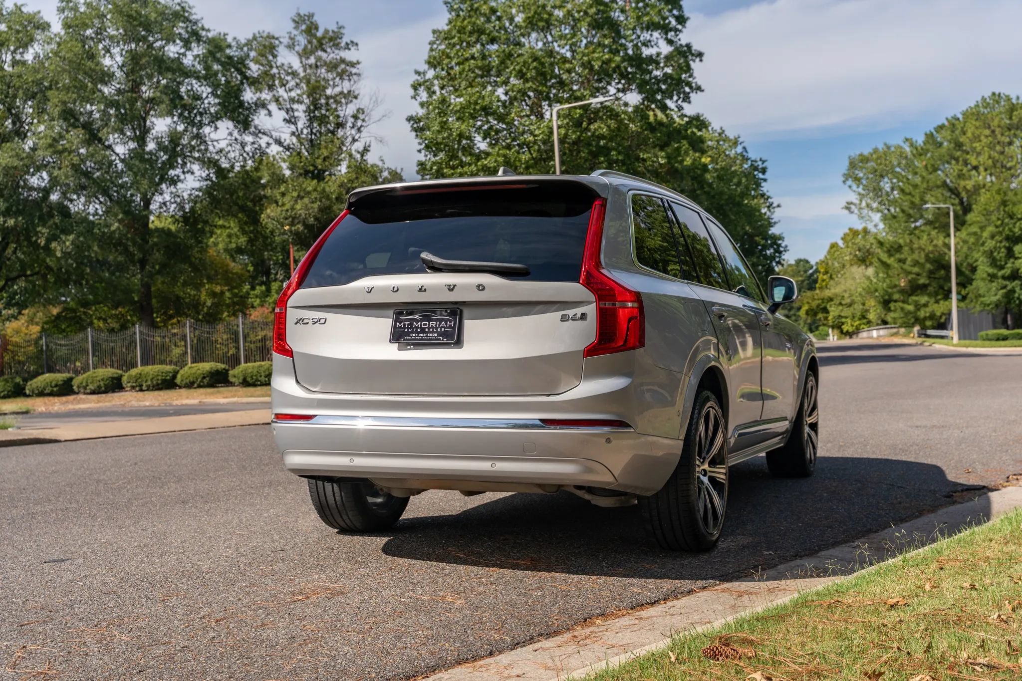 Used 2023 Volvo XC90 B6 Ultimate AWD/4WD image 7