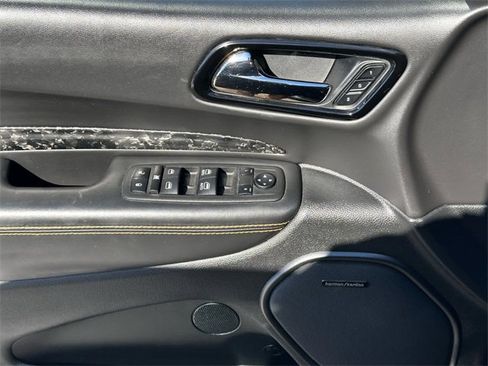 Used 2023 Dodge Durango R/T w/ Hemi Orange Plus Package image 20