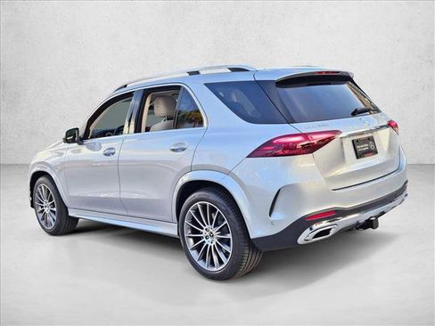 Used 2025 Mercedes-Benz GLE 350 4MATIC image 9