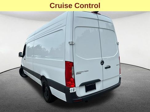 Used 2025 Mercedes-Benz Sprinter 2500 image 7