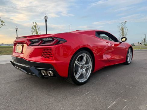Used 2025 Chevrolet Corvette Stingray Convertible w/ 1LT RWD image 36