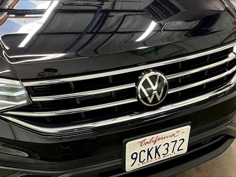 Used 2022 Volkswagen Tiguan S image 32