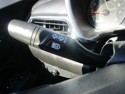 Used 2022 Chevrolet Equinox LT image 39