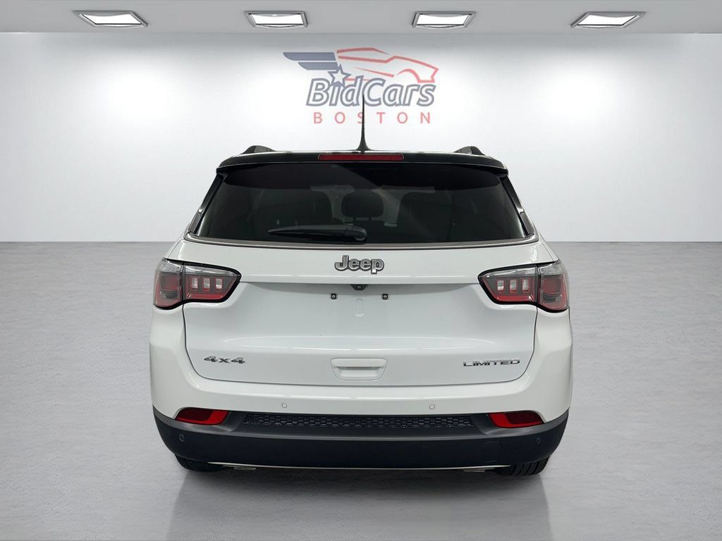 Used 2023 Jeep Compass Limited AWD/4WD image 4