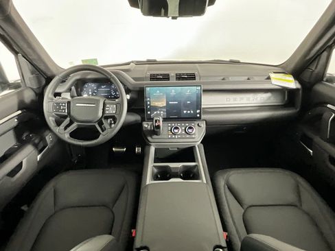 New 2026 Land Rover Defender 130 V8 image 4